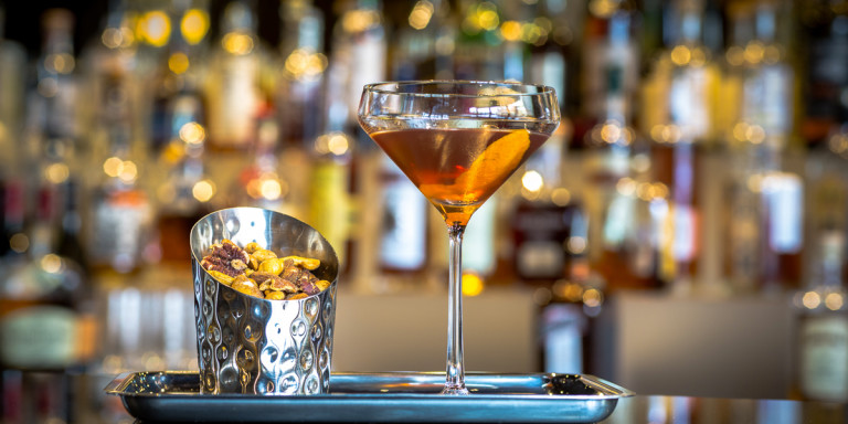 QServus: los empleados bajo estricto control no pueden responder con cariño