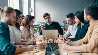 Administración vs Liderazgo:  6 diferencias clave