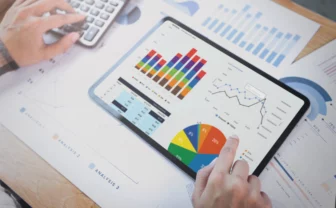 experiencia del cliente (CX), herramientas de medición de CX, satisfacción del cliente, puntos de dolor, análisis web, servicio al cliente, NPS, CES, CSAT