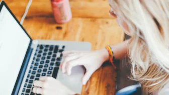 ¿Cómo escribir una introducción a una encuesta? Guía con ejemplos